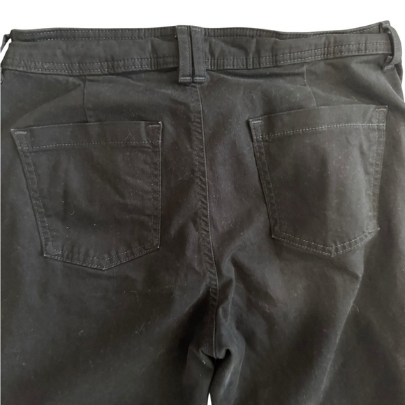 Lee Classic Fit Boot Cut Jeans Women’s Size 10 Black – Soft Stretch Comfort - Picture 4 of 6